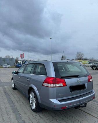 Opel Vectra cena 10100 przebieg: 194000, rok produkcji 2006 z Warszawa małe 326